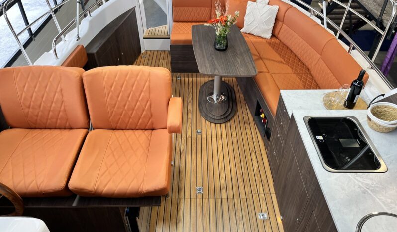 hausboot-nidelv-sira-salon-2