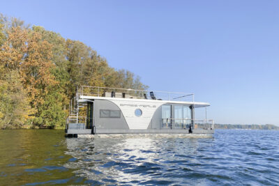 Bungalowboot Spreeperle - River Boating Holidays