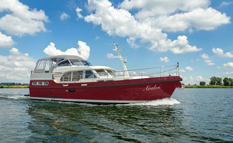 Motoryacht Linssen 40.9 75 Jahre Edition "Avalon" - Yachtcharter Puur